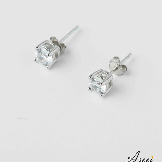 Why Stud Earrings Are the Perfect Gift This Christmas