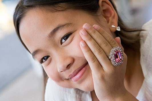 The Complete Guide to Children's Jewellery: Safe, Stylish, and Age-Appropriate Accessories