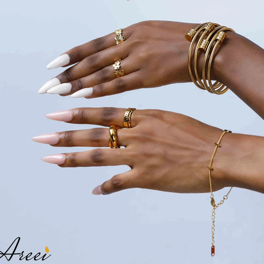 Minimalist 18k gold plated bar chain