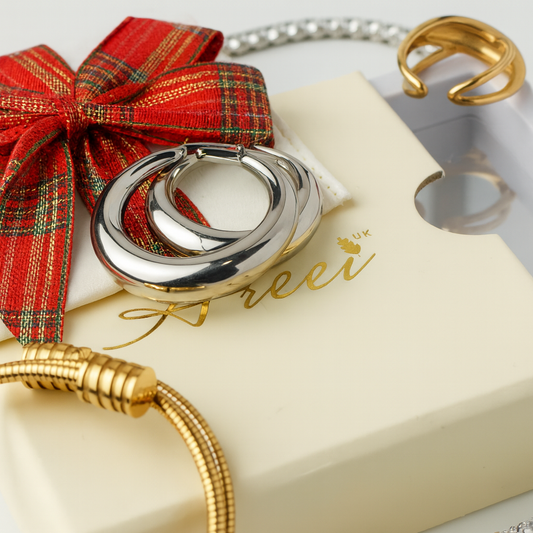 Nobody Does Christmas Like Areei