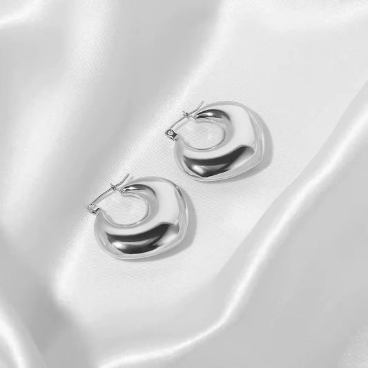 How to Shine Silver Necklace