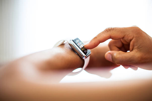 How to Style Your Apple Watch with Jewellery: The Ultimate Guide