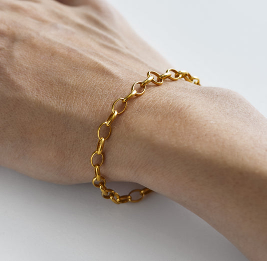 How to Stop a Copper Bracelet from Turning Skin Green