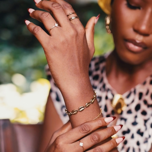 How to Keep Stacked Rings From Spinning