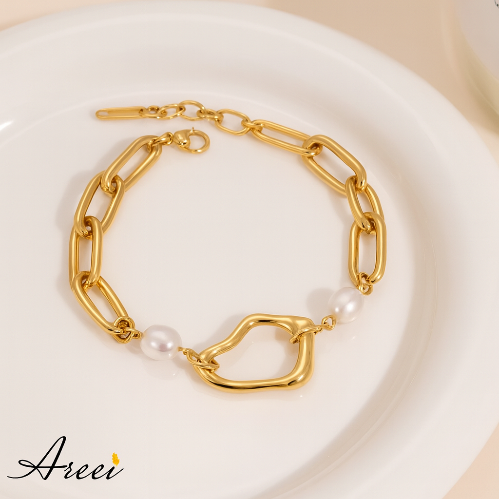Irregular Pearl Pendant Bracelet