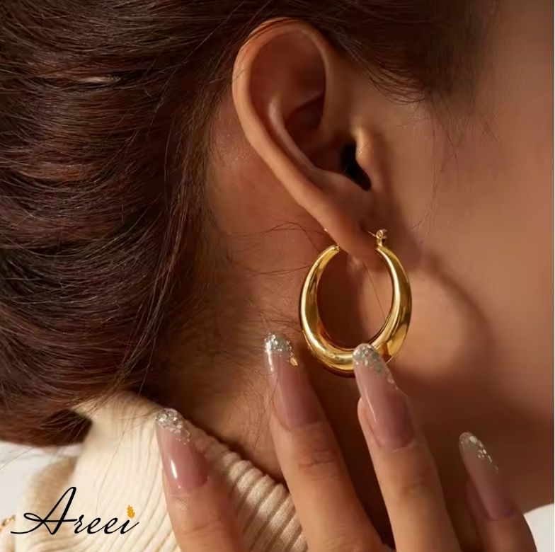 Kiki Hoop Earrings